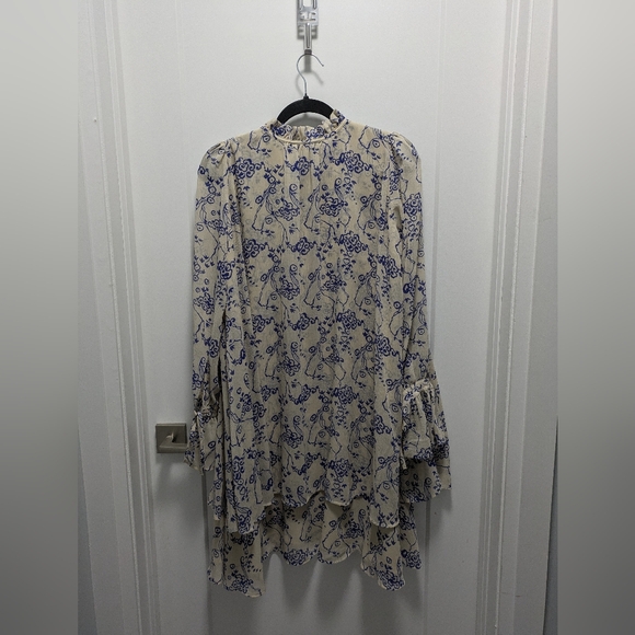 Capsule Long sleeve Dress - Picture 4 of 4